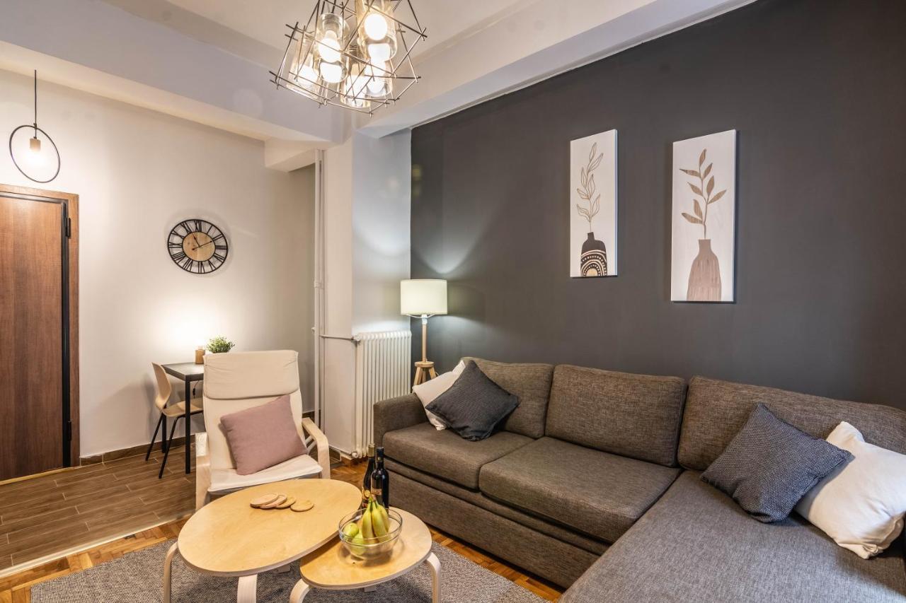 Ferienwohnung Aris Neos Kosmos Athen Exterior foto